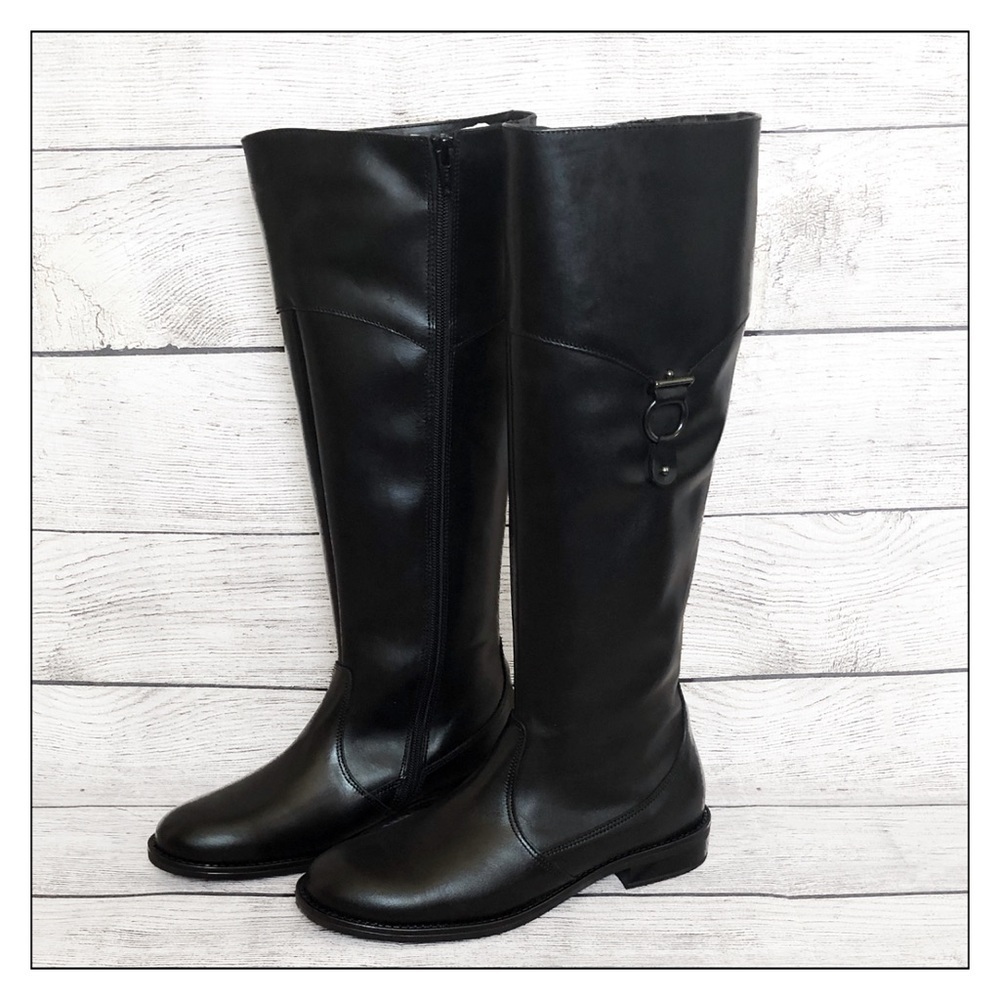 Italian Shoemakers Black Leather Heeled Boots